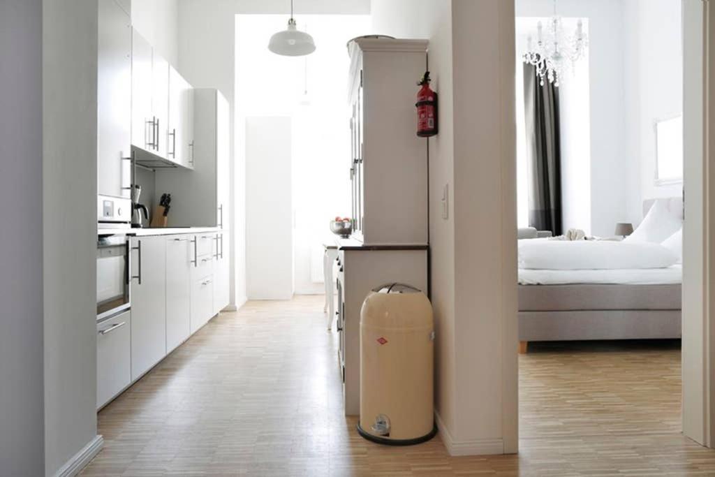 Sc 06 By Rockchair Apartments L Superhost Status L 4 Bedrooms Boxspringbeds 2 Bathrooms Balcony Elevator - Cozy Family & Business Flair Welcomes You! Berlin Exteriör bild