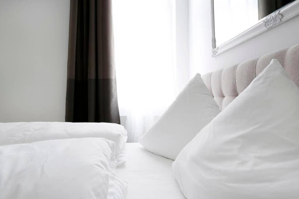 Sc 06 By Rockchair Apartments L Superhost Status L 4 Bedrooms Boxspringbeds 2 Bathrooms Balcony Elevator - Cozy Family & Business Flair Welcomes You! Berlin Exteriör bild