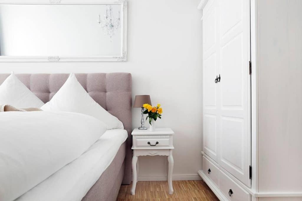 Sc 06 By Rockchair Apartments L Superhost Status L 4 Bedrooms Boxspringbeds 2 Bathrooms Balcony Elevator - Cozy Family & Business Flair Welcomes You! Berlin Exteriör bild