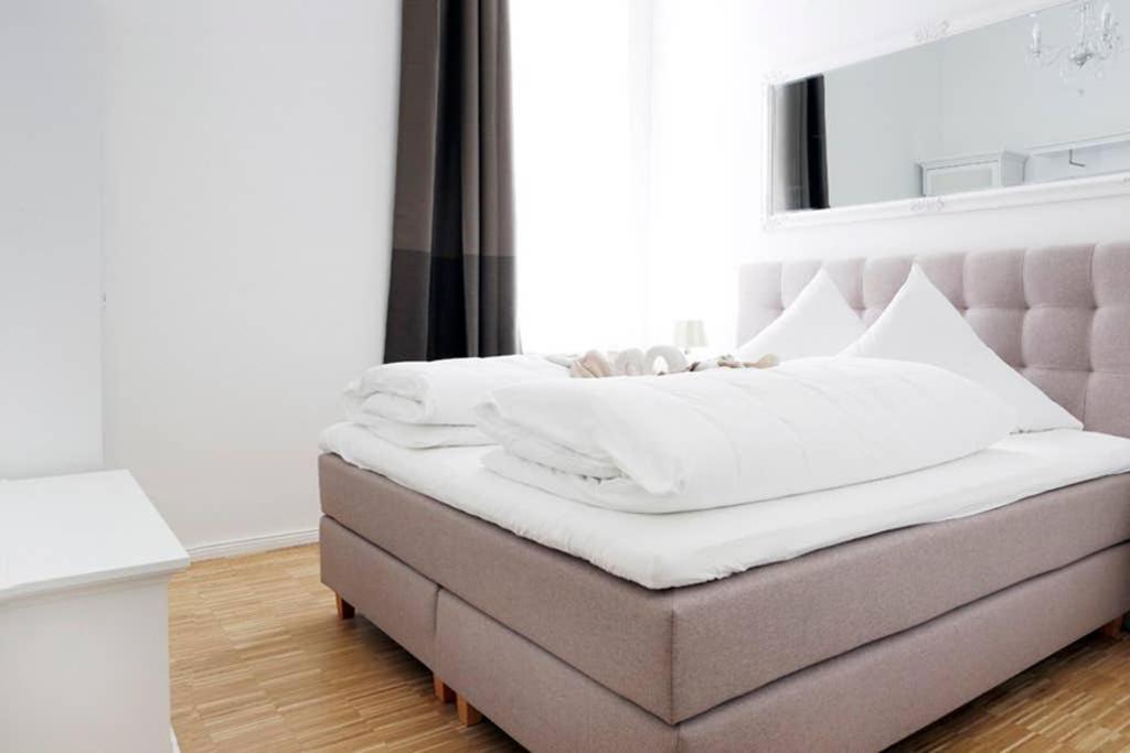 Sc 06 By Rockchair Apartments L Superhost Status L 4 Bedrooms Boxspringbeds 2 Bathrooms Balcony Elevator - Cozy Family & Business Flair Welcomes You! Berlin Exteriör bild