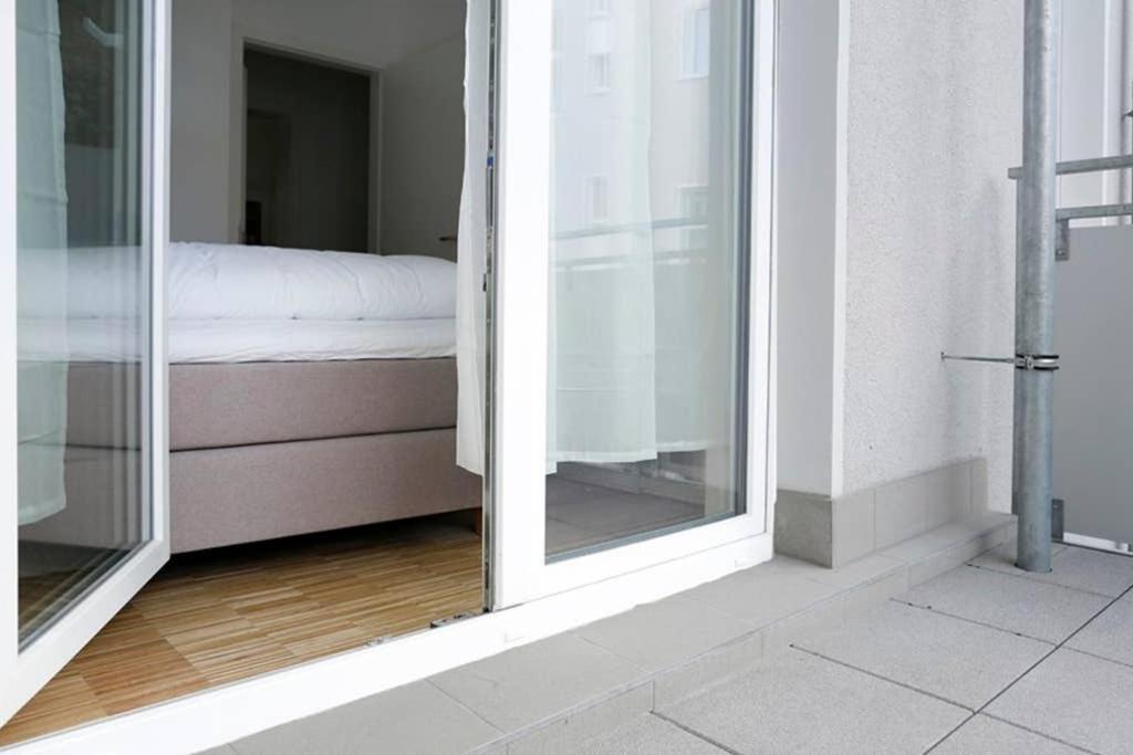 Sc 06 By Rockchair Apartments L Superhost Status L 4 Bedrooms Boxspringbeds 2 Bathrooms Balcony Elevator - Cozy Family & Business Flair Welcomes You! Berlin Exteriör bild