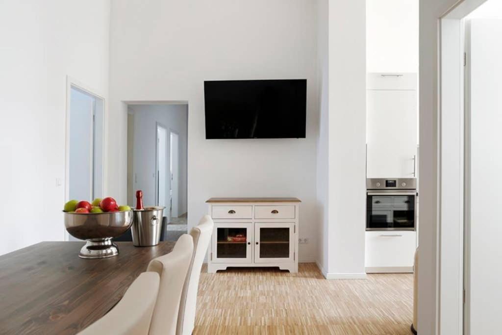 Sc 06 By Rockchair Apartments L Superhost Status L 4 Bedrooms Boxspringbeds 2 Bathrooms Balcony Elevator - Cozy Family & Business Flair Welcomes You! Berlin Exteriör bild