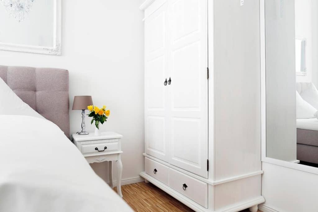 Sc 06 By Rockchair Apartments L Superhost Status L 4 Bedrooms Boxspringbeds 2 Bathrooms Balcony Elevator - Cozy Family & Business Flair Welcomes You! Berlin Exteriör bild