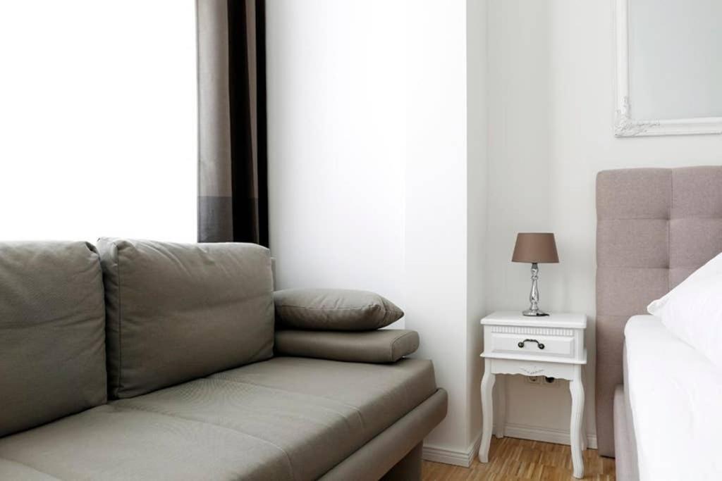 Sc 06 By Rockchair Apartments L Superhost Status L 4 Bedrooms Boxspringbeds 2 Bathrooms Balcony Elevator - Cozy Family & Business Flair Welcomes You! Berlin Exteriör bild